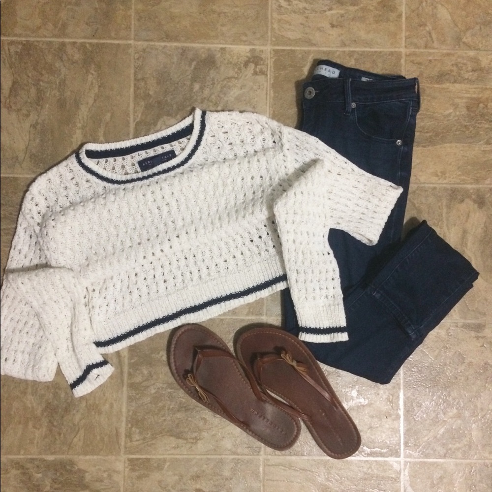 Mid 2000s Aeropostale Open Knit Sweater - Picture 5 of 8